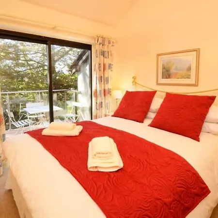 Pippins 7 Neaum Crag Apartment *